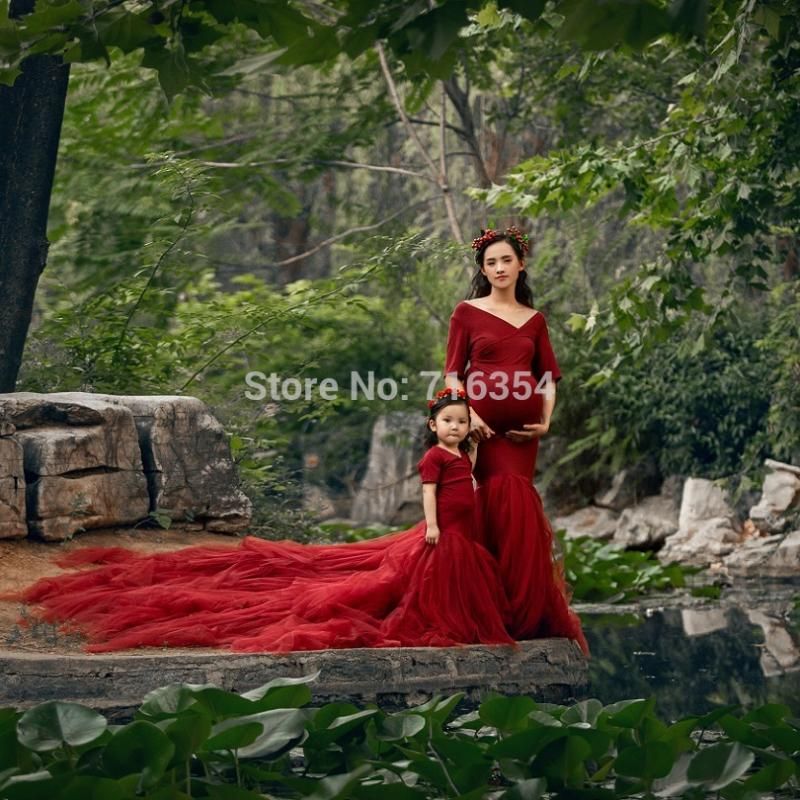 maternity and daughter matching dresses