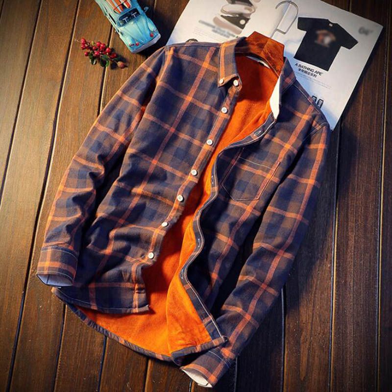 Orangefarbenes Plaid