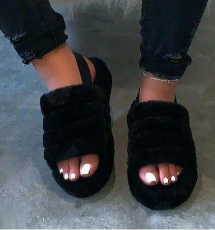 plus size ladies slippers