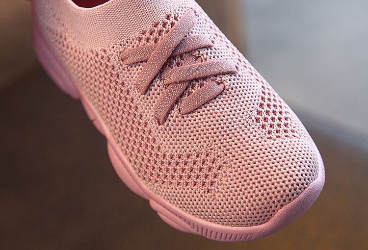 born leather tennis shoes