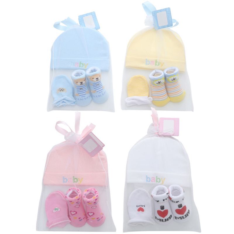 infant hat and mittens