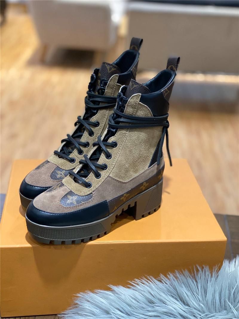 desert boots sports direct