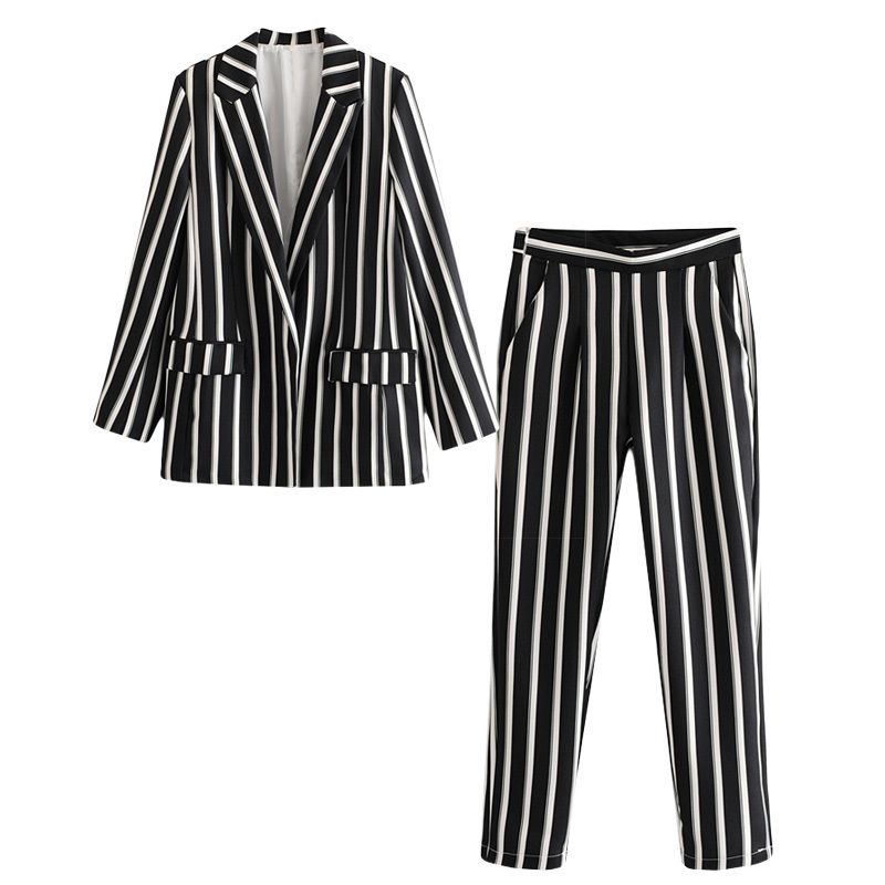ladies black and white striped trousers