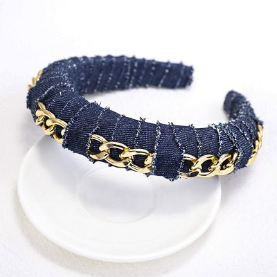 deep blue with chain