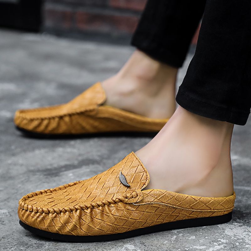 Sandals Mens Flats Lazy Shoes Casual Sneakers Driver Slippers Half Drag  Beach Men Brand Designer Breathable Baotou