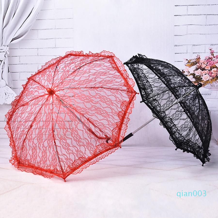 bridesmaid umbrellas