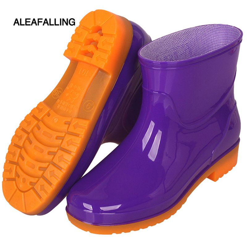adult rain boots