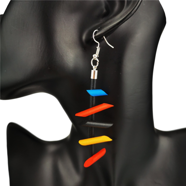 boucles d'oreilles multicolores