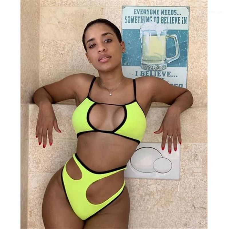 Compra Mujer De Lujo Ahueca Hacia Fuera El Mosaico Y El Diseñador Impreso  Floral Escotados Trajes De Baño Para Mujer Verano Ropa De Playa De Las  Mujeres Atractivas Barato | Entrega Rápida