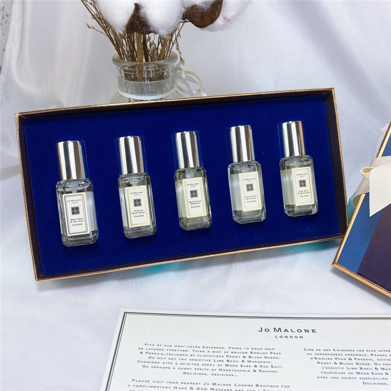 Último Set De Perfumes Le Labo English Pear Wild Bluebell 5 Piezas