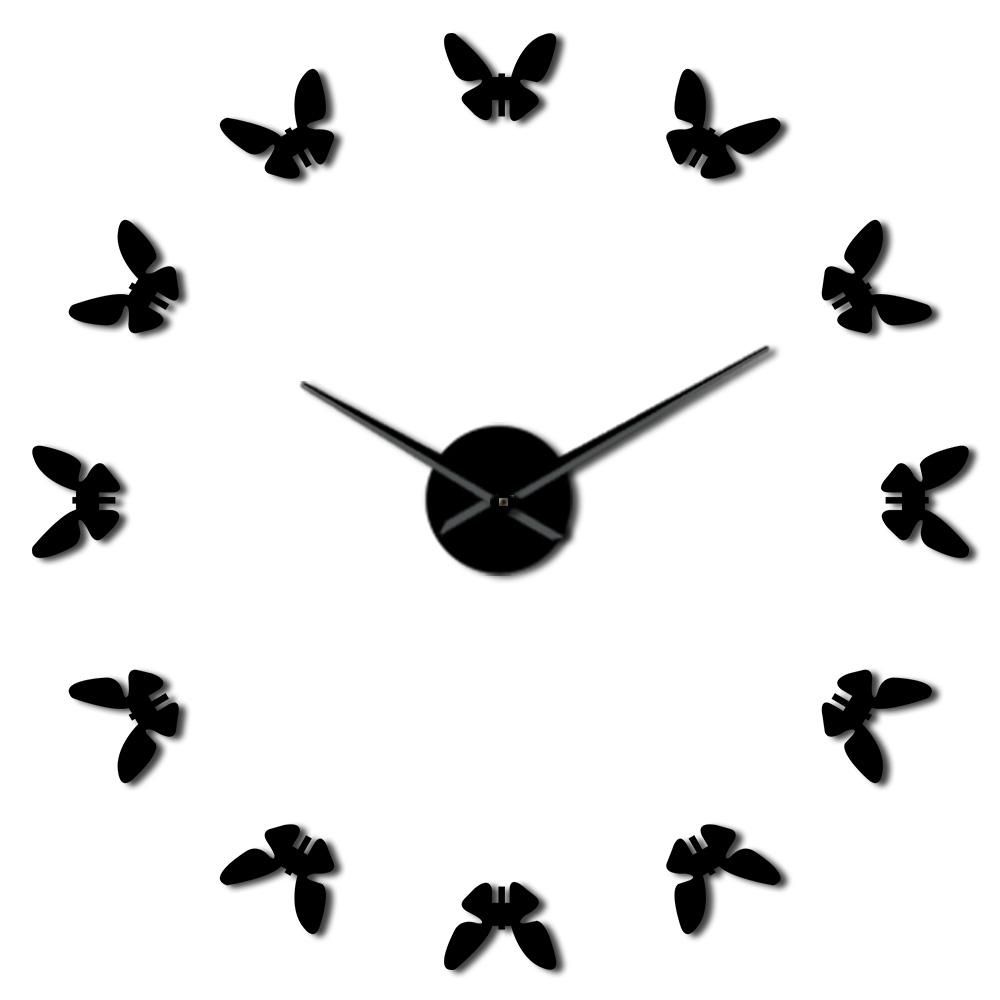 Farfalle Che Volano Sullo Sfondo Vettore Gratis