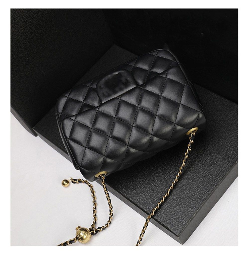 Best Name Brand Purses 2021 Calendar Walden Wong