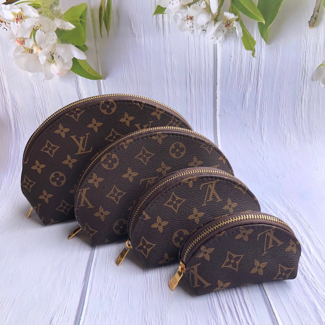 louis shoulder bag