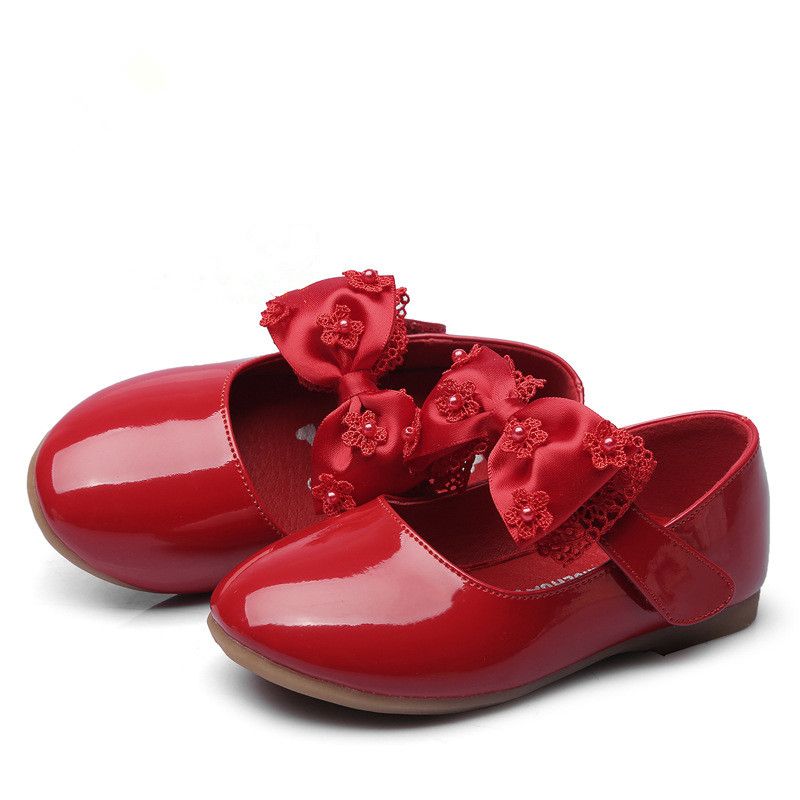 red patent girls shoes