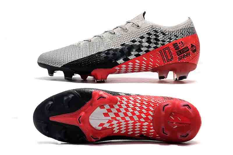 cr100 soccer cleats