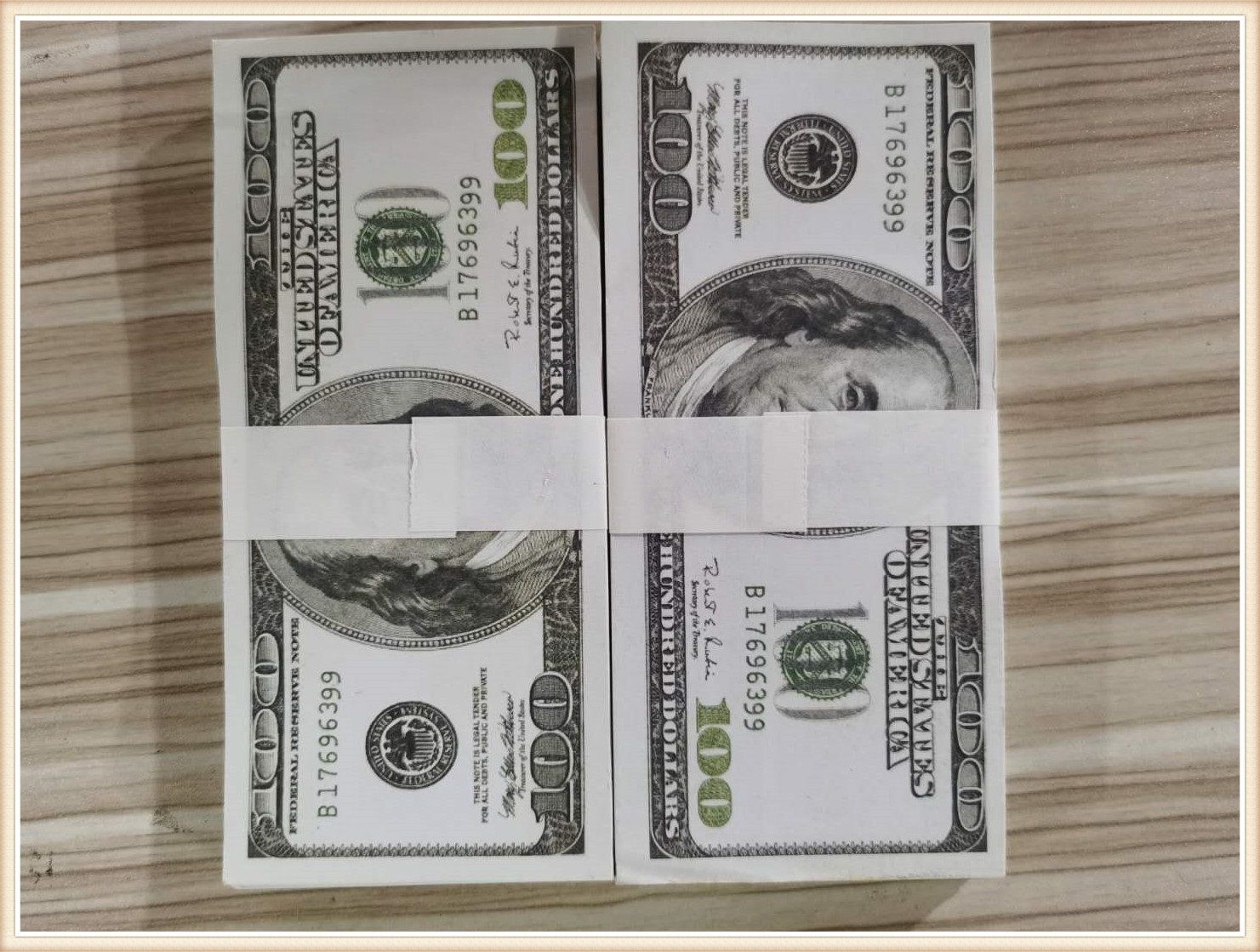 Acheter 10 Accessoires A Chaud Simulation Version Ancienne 100 Dollars Us Dollars Pistolet Pistolet Us Dollar Jeux Pieces De Monnaie 100 Un Paquet De Ventes Directes Dusine De 4 66 Du Dhgate Store 02 Fr Dhgate Com