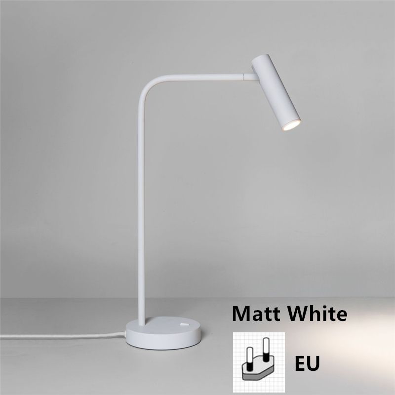 ЕС Plug Matt White