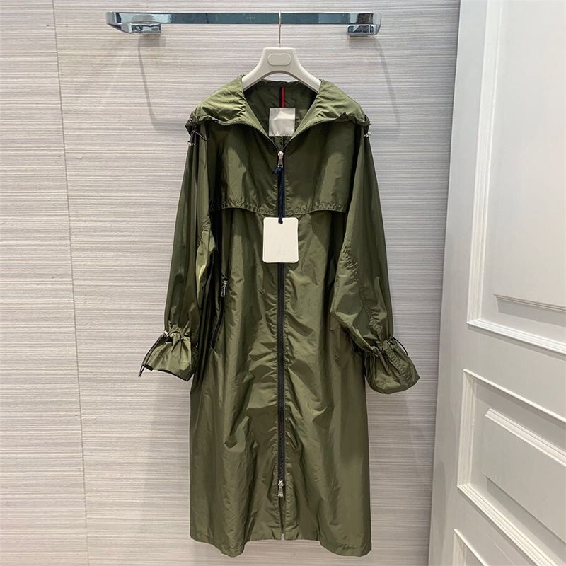 Long sleeve hooded sale sashes zipper