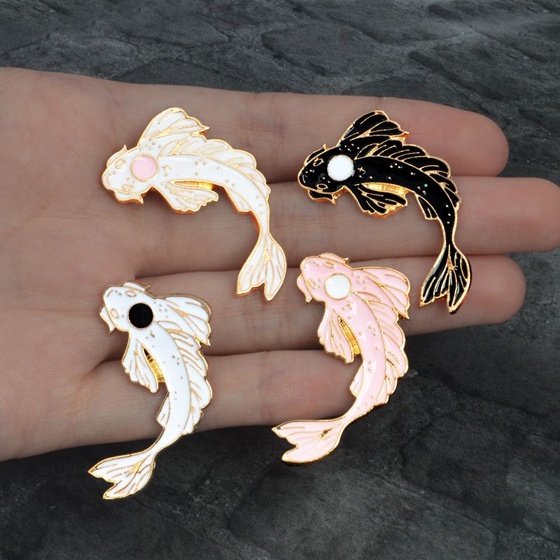 Pin Badge Novelty Goldfish Fish Bowl Lapel Pin Hat Pin Gift Bag Pin Animal