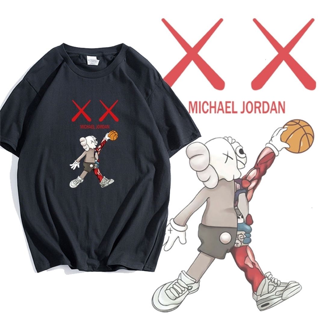 kaws camiseta