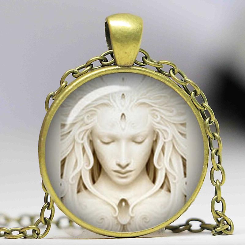 Wholesale Pagan Vampire Necklace Wiccan Demon Vamp New Age