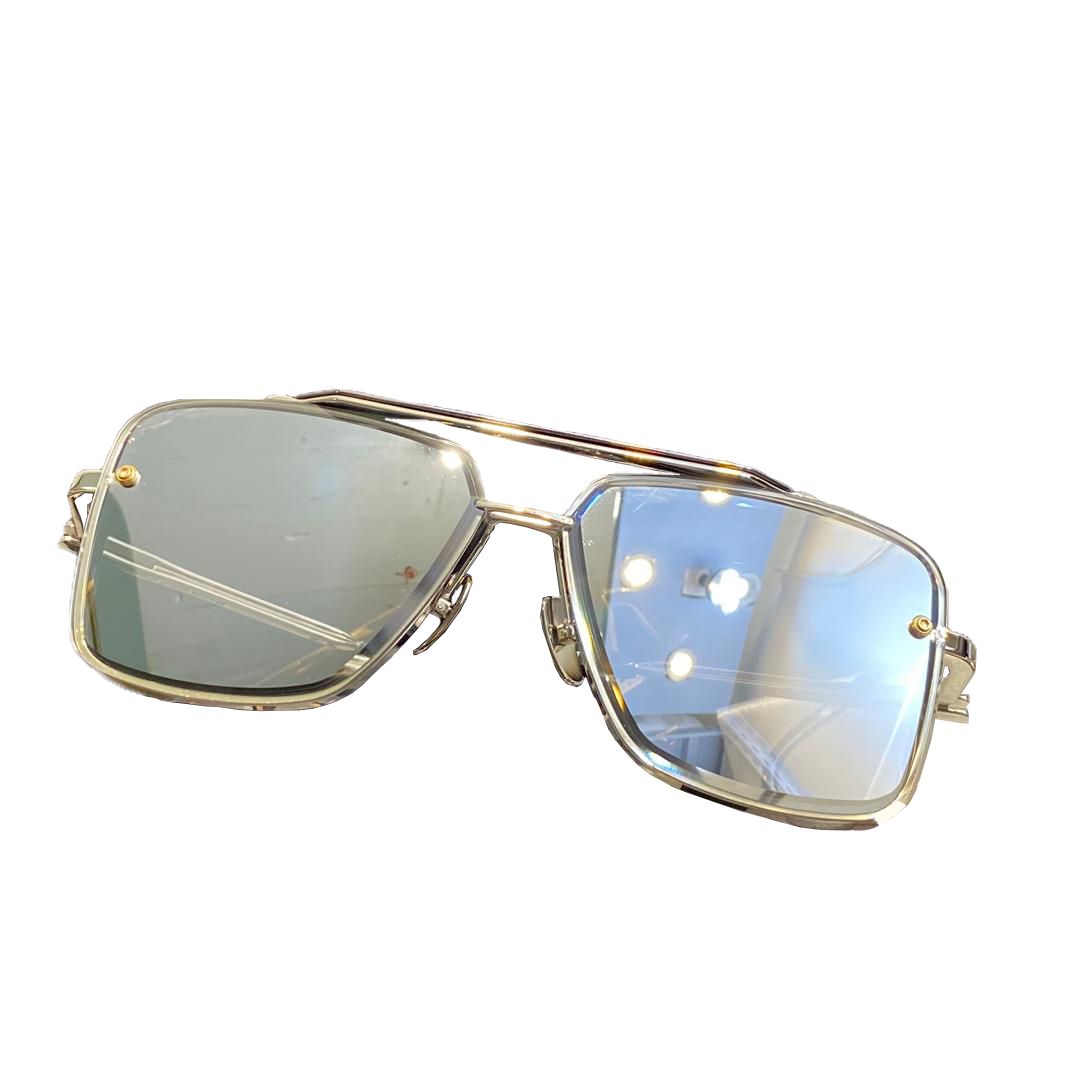 silver mirror lens