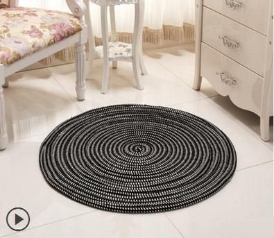 Black Round Carpets