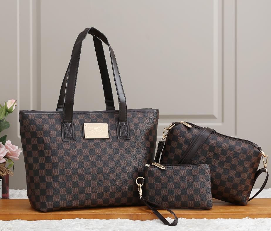 Luxury Bag Brands In Paris France Paul Smith