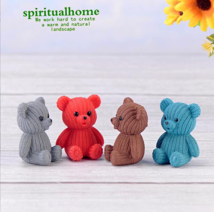 Popular Party Home Decoration Accessories Cute Plastic Tedy Bear Miniature 