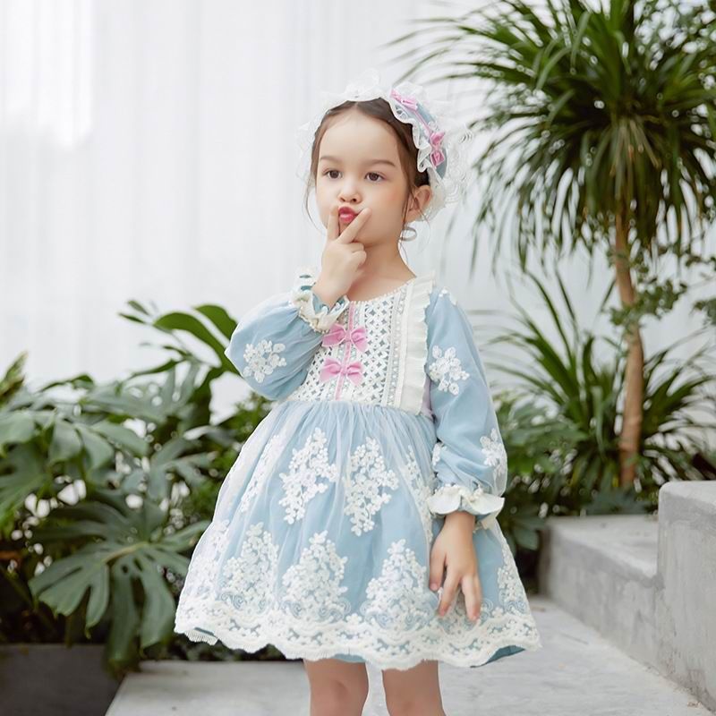 Vestidos de niños de estilo español para niñas Bordado azul claro de manga larga Princess Girls Vestidos de niños de estilo español para niñas Bordado azul claro de manga larga Princess Girls