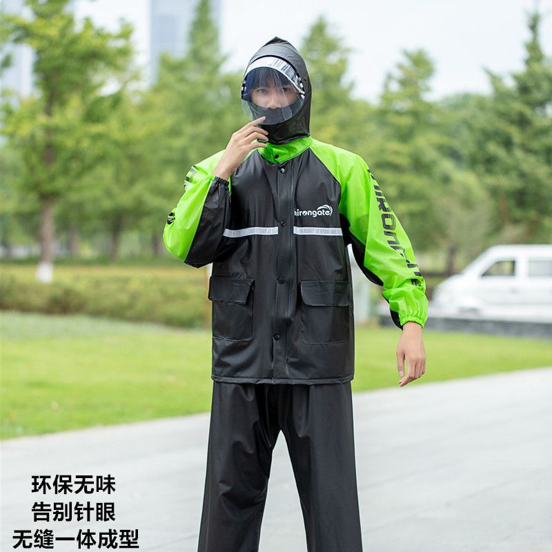 Pantalones de plastico sales para la lluvia
