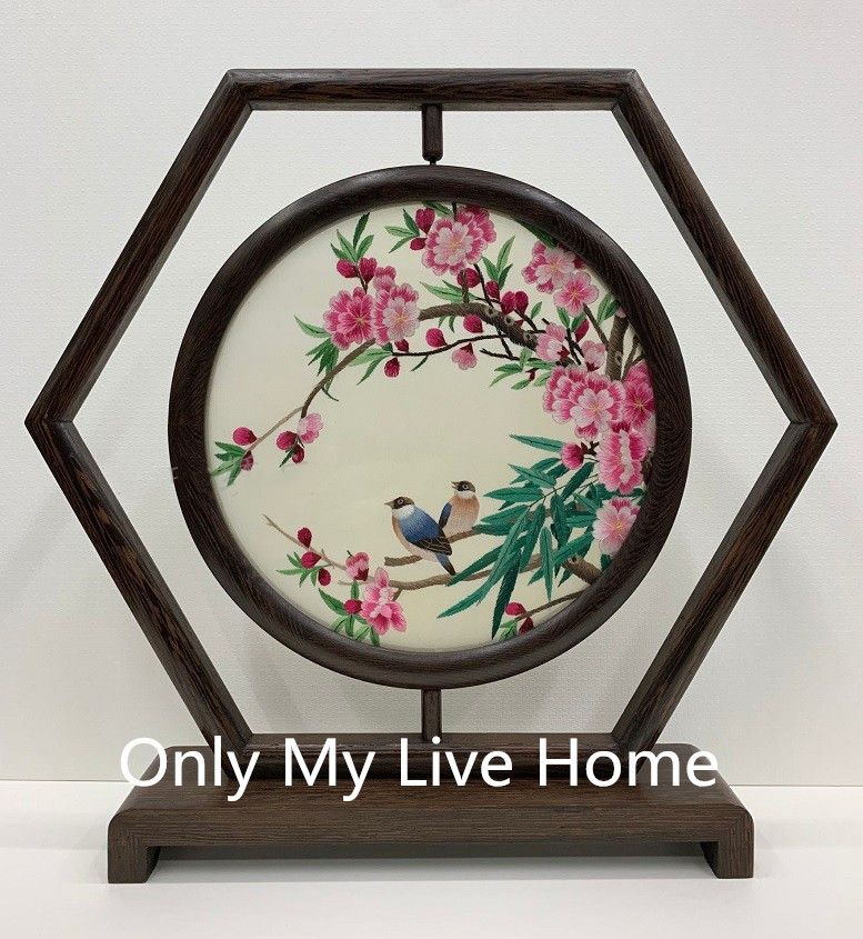 Traditional Chinese Decor Home Accessories Table Decorations Office Desk Ornaments Silk Hand Embroidery Works Weng Wood Frame Wedding Gift