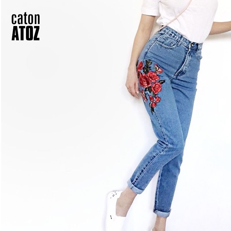 Pantalón mom jeans flores de segunda mano – it.closet