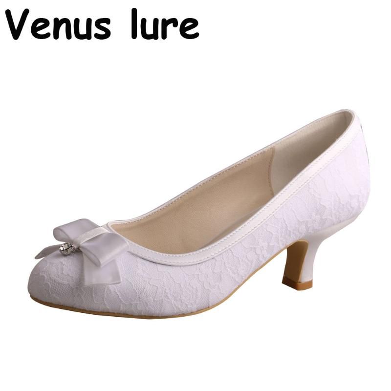 lace closed toe wedding shoes