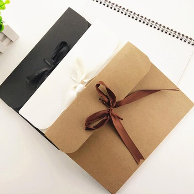 24 * 18 * 0,7 Cm Grande Enveloppe De Photo Kraft Boîte De Carte Postale  Boîte Demballage Enveloppe Cadeau En Papier Blanc Pour Foulard En Soie Avec  Boîte De Ruban LX3715 Du 0,87 €