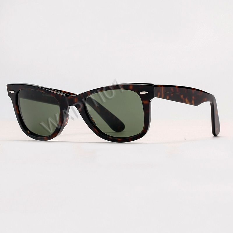 Tortoise/dark Green