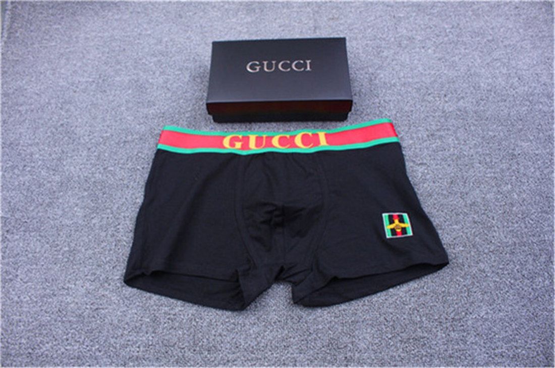 Blu Intimo per Uomo di Gucci | FASHIOLA.it