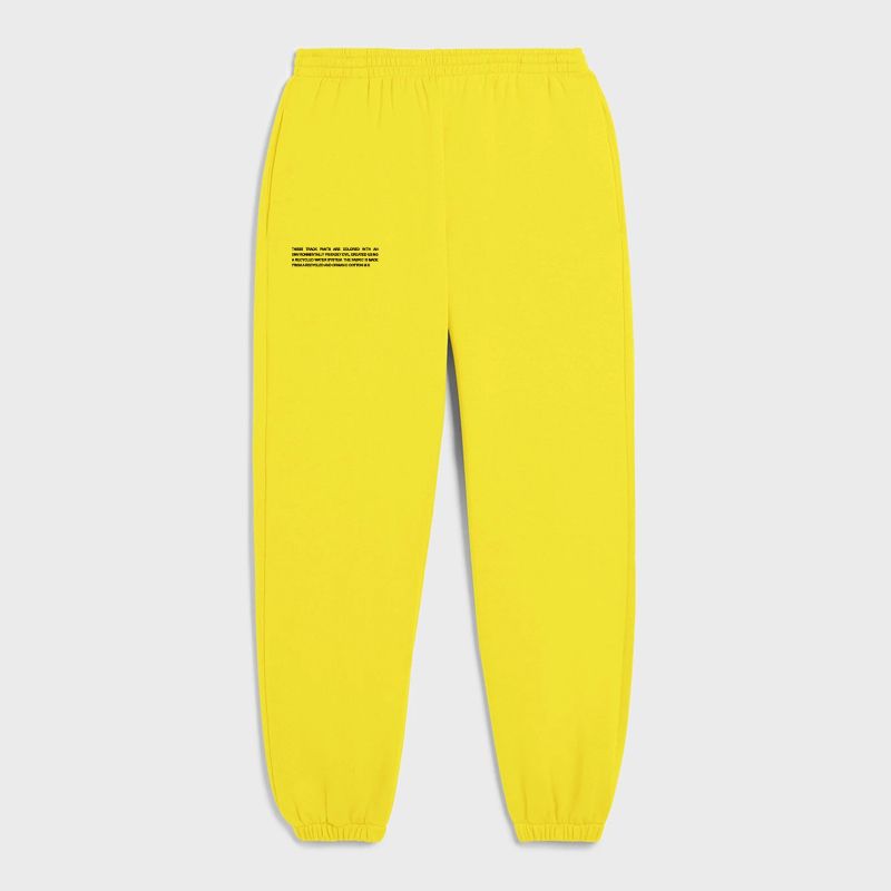 Pantalones amarillos
