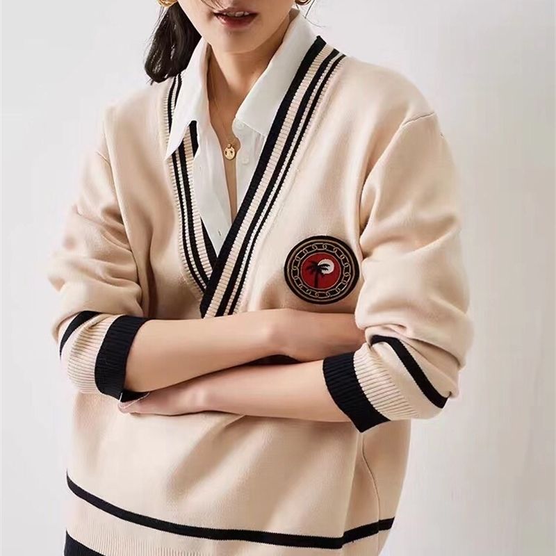 Compre Primavera Y Verano Nuevas Mujeres Estilo Universitario Palmeras  Adornado Con Cuello En V Rayas Suéter De Punto 201023 A 42,58 € Del Lu04 |  Es.Dhgate.Com