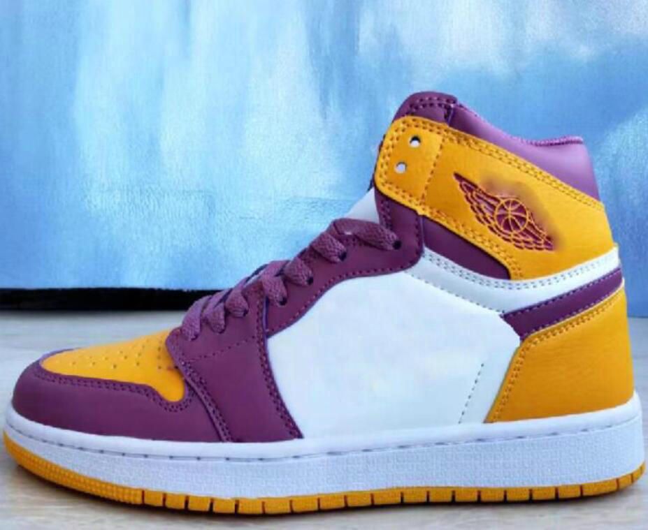 Compra 2022 Mens Jumpman 1 High OG Shoes De Baloncesto 1S Universidad Azul  Oscuro Mocha Rayo Polen Hyper Chicago Zapato Mujeres Deportes Zapatillas  Deportes Entrenadores 36 47 A5 Barato | Entrega Rápida Y Calidad | Es.Dhgate