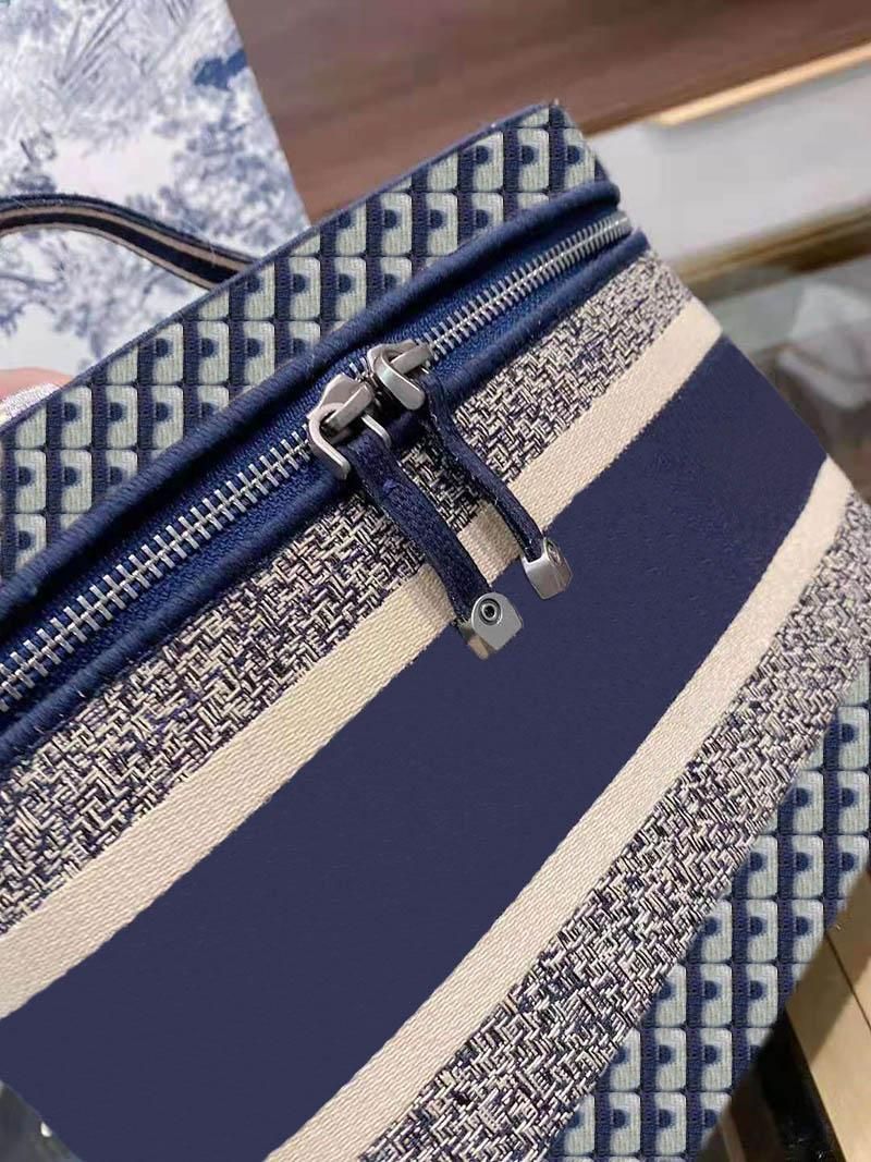 cutest designer bolsas