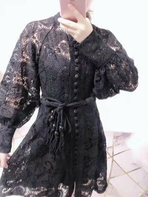 Robe noire courte