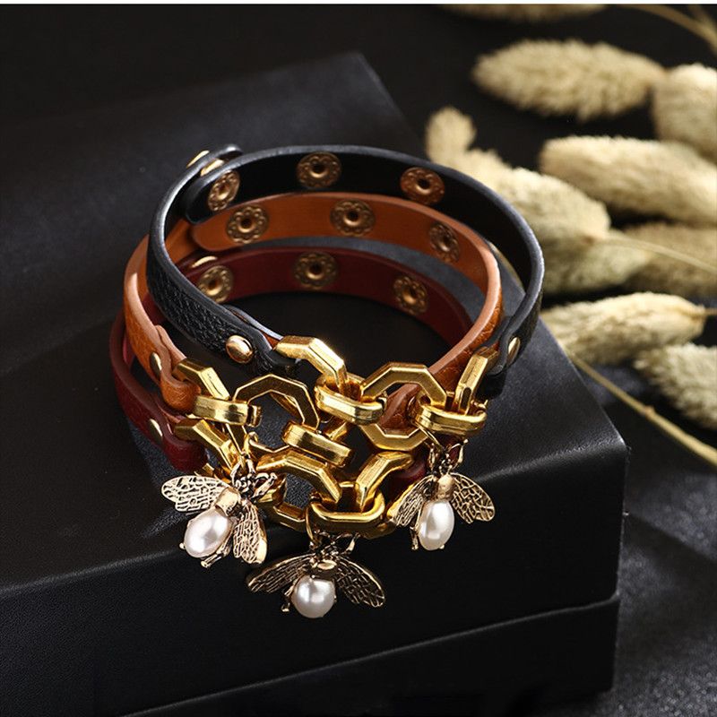 Hot Fashion Girls Mujeres Pulseras Moda Amarillo Chapado en oro cuero Pulseras Para