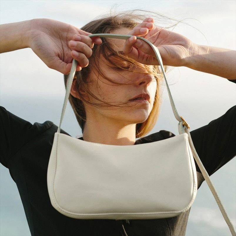 vintage small shoulder bolsa