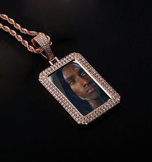 Rosegold rectangulaire avec chaîne corde