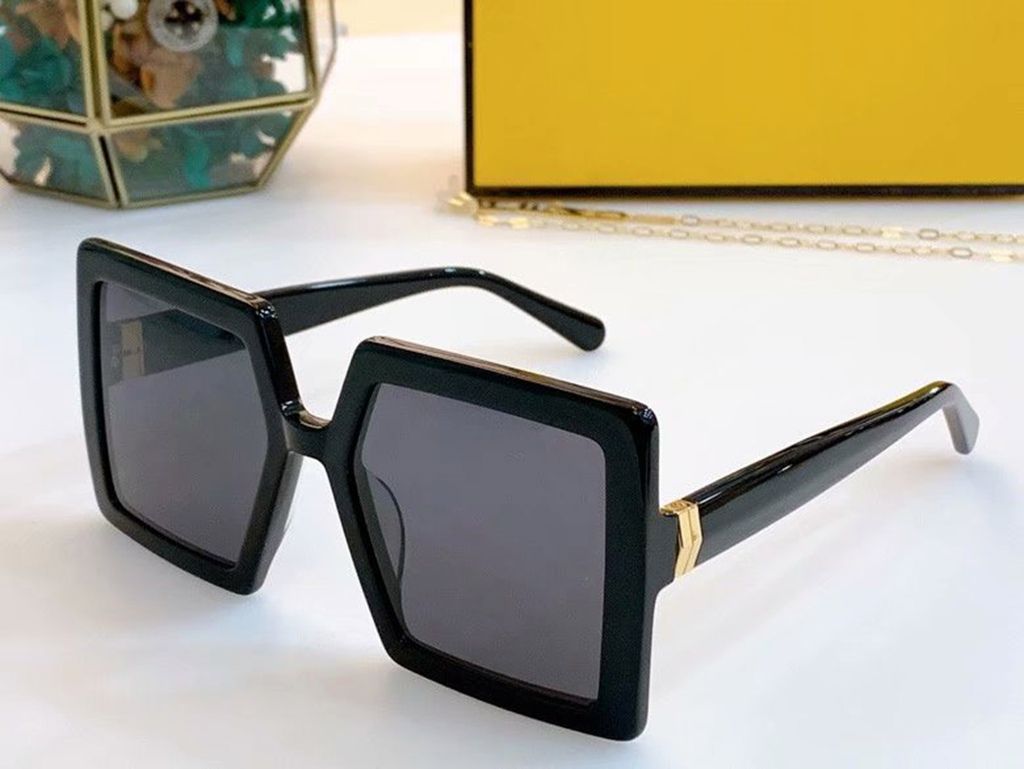 Una caja de gafas de sol para y mujeres gafas demujer Una caja de gafas de sol para y mujeres gafas demujer