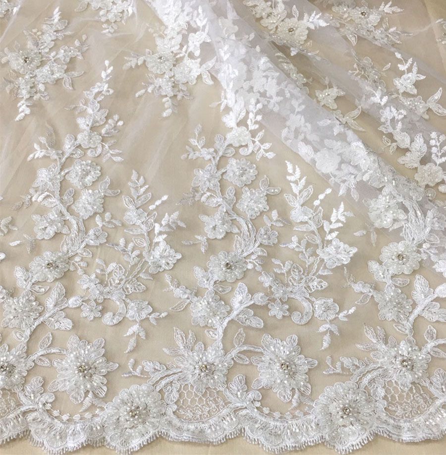 Tela de encaje de boda con de lujo / Moda Trabajo a mano Bordado de de encaje blanco con perlas pesadas para o nupcial