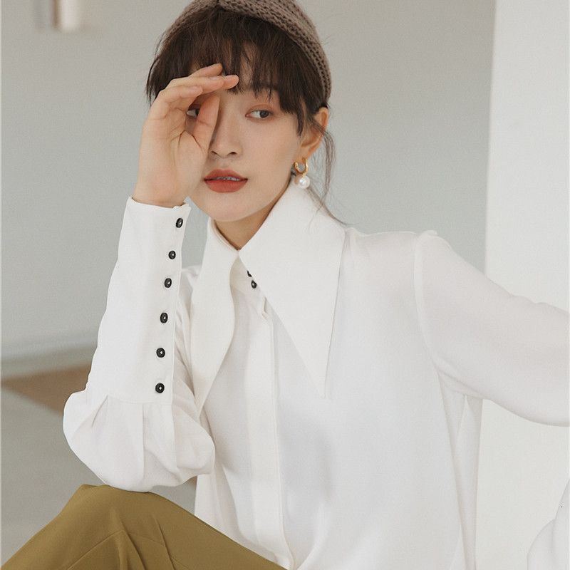 chemise blanche grand col