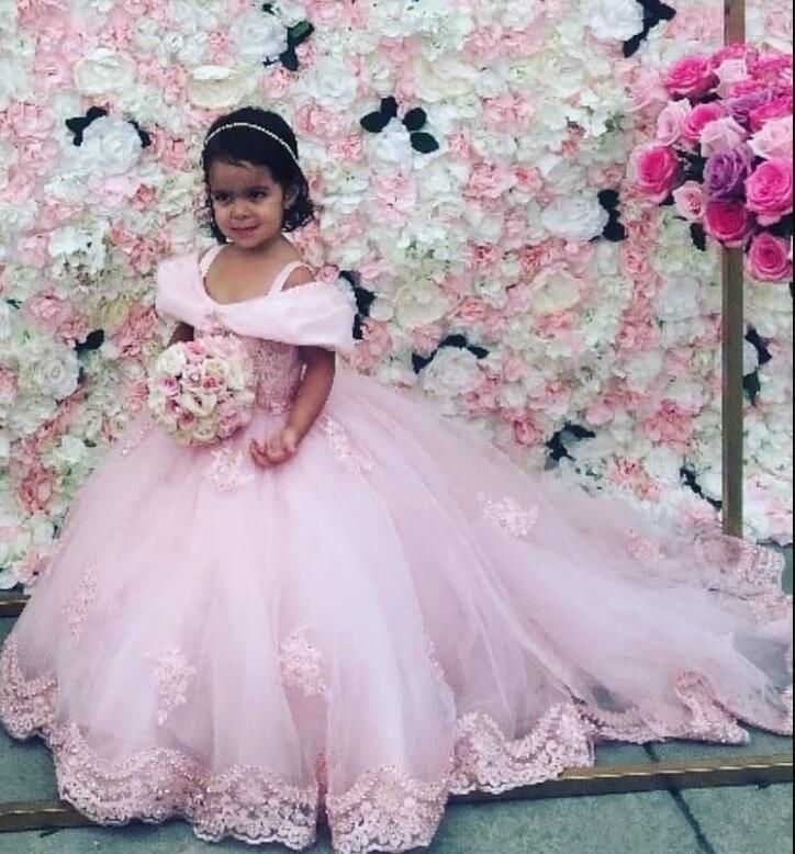 Compra Flores De Color Rosa De Encaje Comunión Bebé Niña Vestidos 2021  Largo Tren Vestidos De Primera Comunión Del Desfile De La Fiesta De  Cumpleaños De La Falda Del Vestido Del Tutú