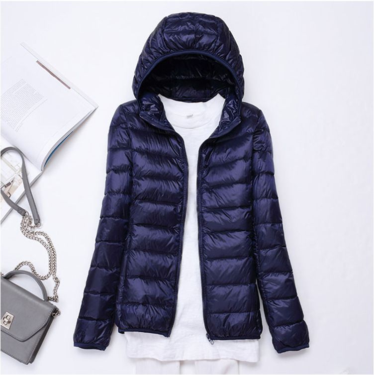 Navy blau